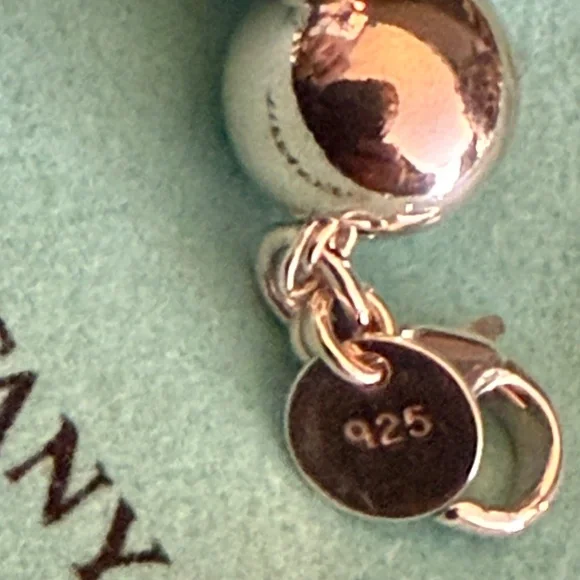 Tiffany & Co Hardware Bead Bracelet in Sterling Silver 10 mm 8.25 length - Picture 4 of 12